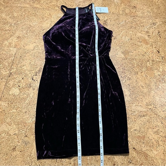 Speechless Dark Purple Crushed Velvet Key Hole Back Dress NWT Sz 9 - Picture 12 of 15
